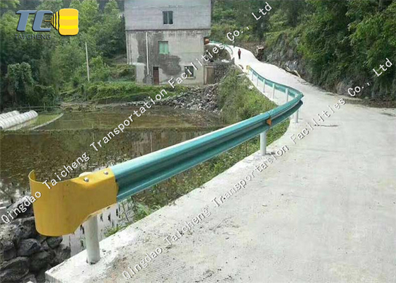 Good price Gegalvaniseerde stalen barrière Vervaardiger W Beam Guardrail voor de veiligheid van de snelweg online