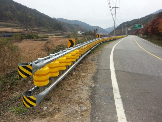 kopen Corrosion Resistance High Highway Roller Barrier for Mountain Roads Roller Size Diameter 245/350 Mm online manufacture
