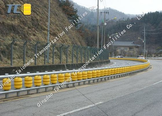 kopen De Aanpassing van Pu EVA Highway Rotating Barrier Guardrail online manufacture