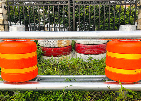 Good price Pu-Vrije de Barrière Rode Oranje Kleur van Huideva foam filled rotating safety online