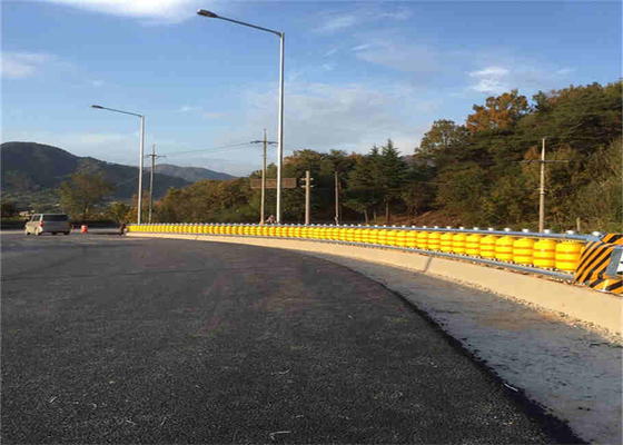EVA Material Highway Safety Roller-Barrière galvaniseerde Antineerstorting