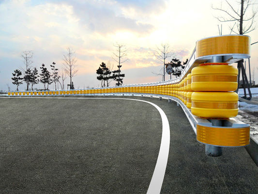 Goede prijs Afstand 1m 0,7m 0,5m Highway Roller Barrier Ontworpen om snelwegen te ondersteunen met 10 jaar levensduur en robuuste veiligheid online