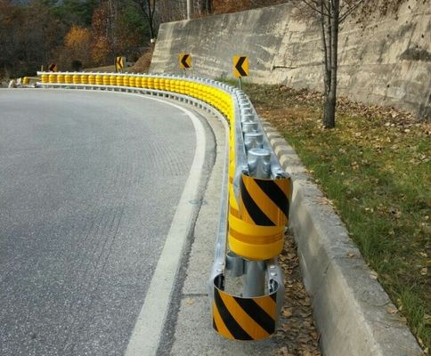 Goede prijs Maasgrootte 50x200mm Rolling Guardrail Barrier Gebruik van EVA en Q235 Roller Material Robuuste veiligheidsbarrière voor industriële online
