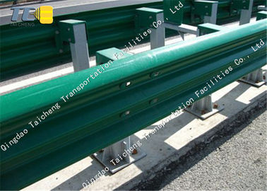 Gekrompen stalen beveiligingsrail Highway Driving Safety Crash Barrier