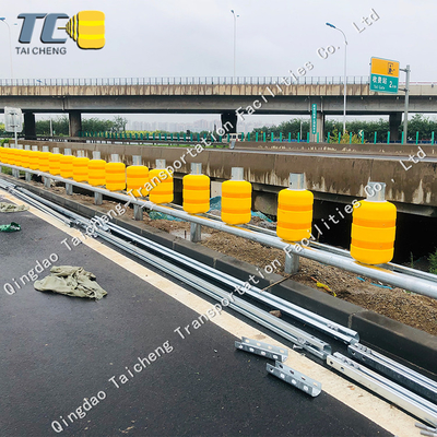 Good price Roterend van de de Veiligheidsvangrail van de Wegweg Internationaal Niveau 4 online